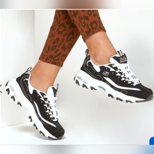 Skechers Women's Black and White D'Lites Sneakers Size 6.5